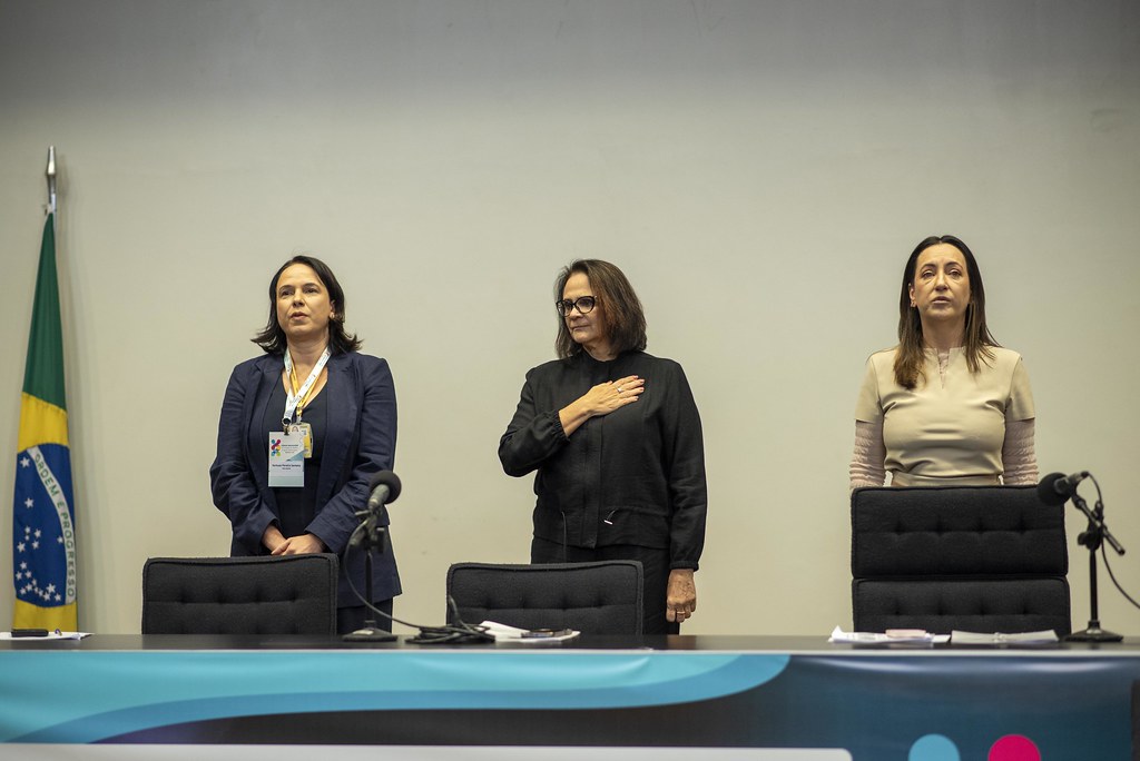 dsc_5761_54017019755_l