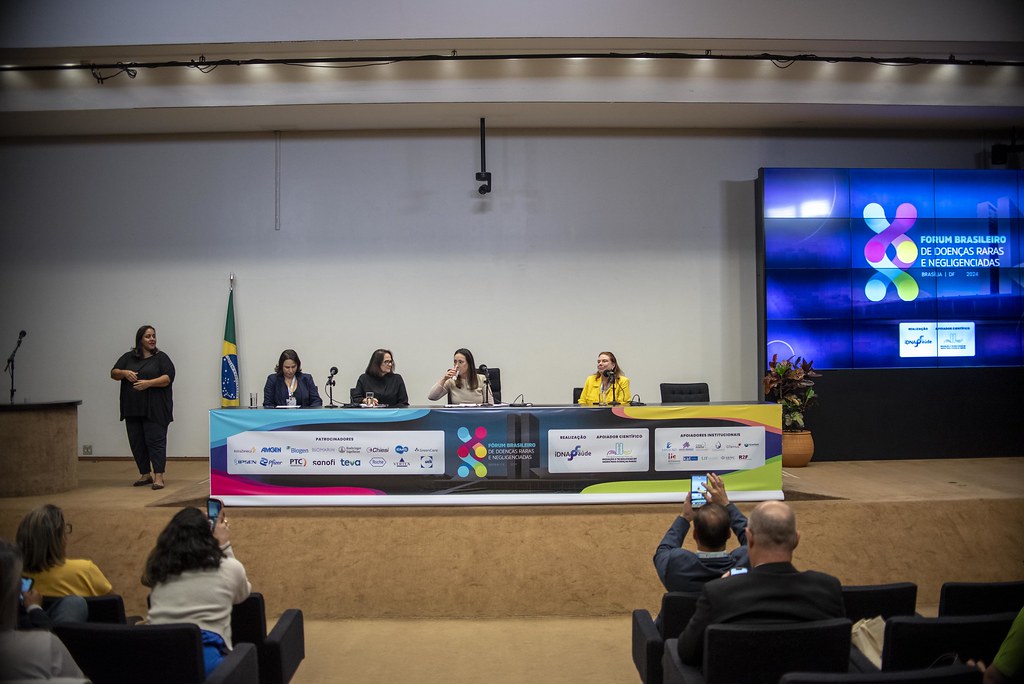 dsc_5813_54016811963_l