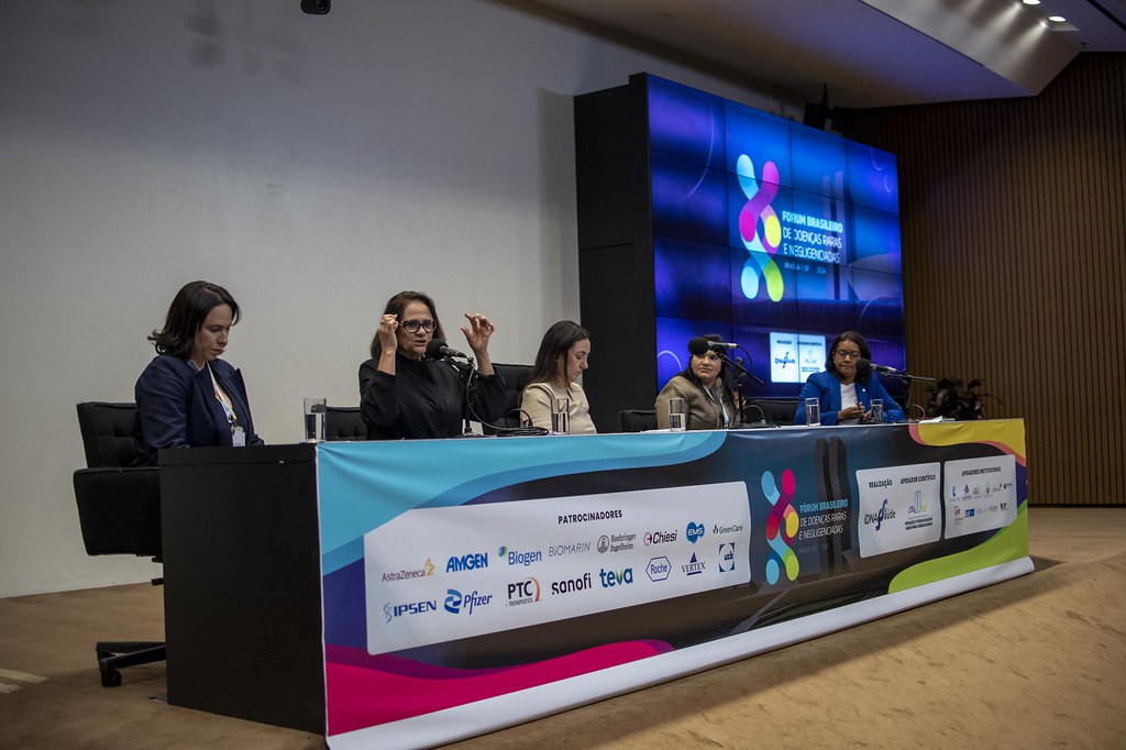 dsc_5884_54016900579_l