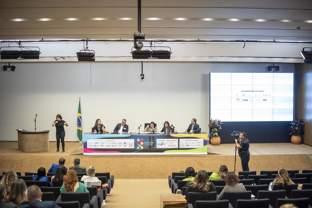 dsc_6312_54015607667_l