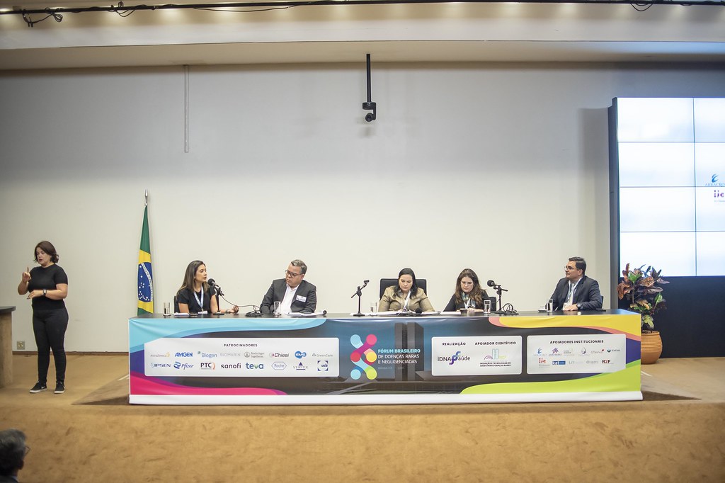 dsc_6332_54015602317_l