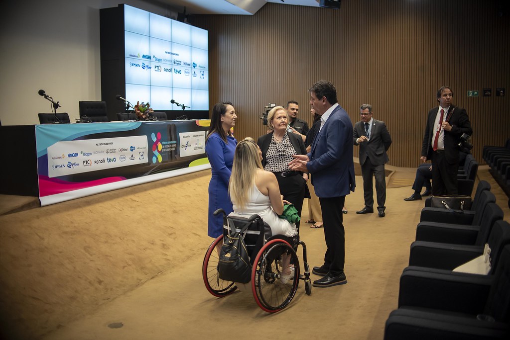 dsc_6550_54017094085_l