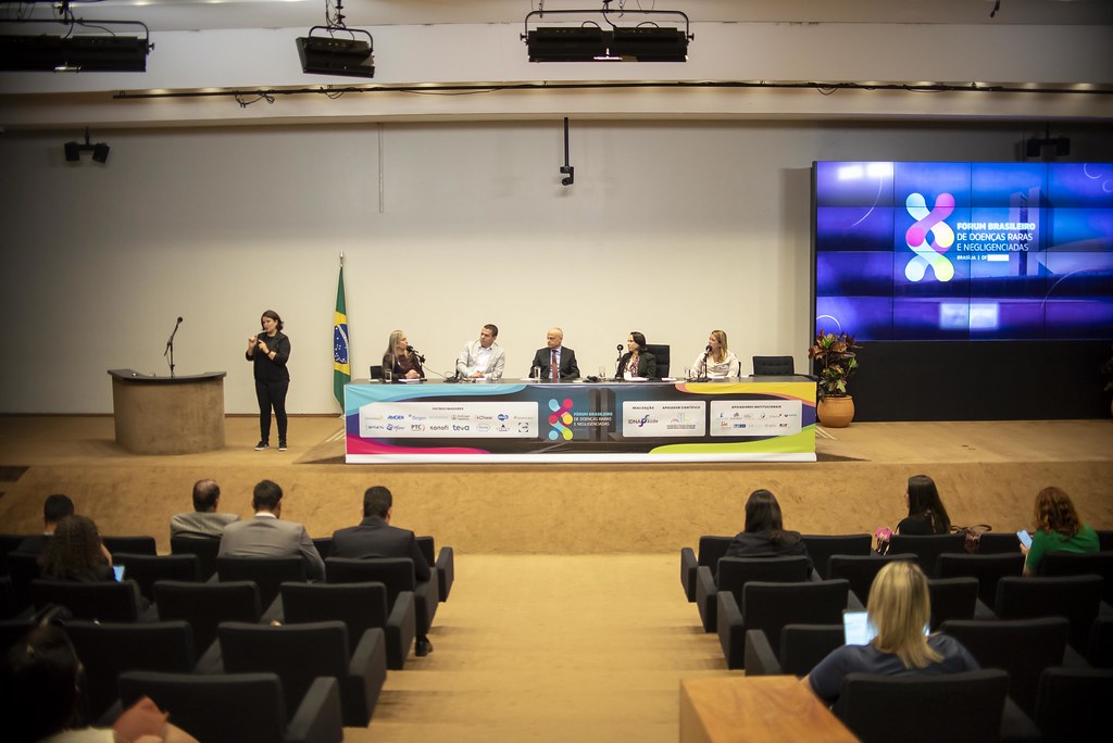 dsc_6867_54016656896_l