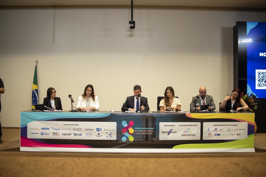 dsc_6949_54016655696_l