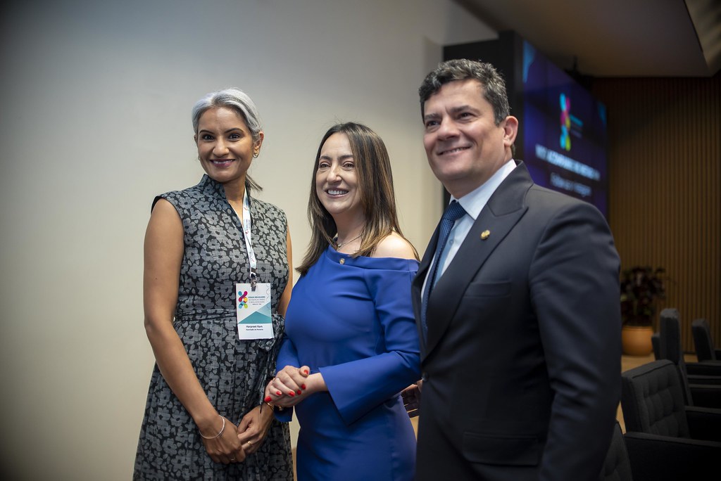 dsc_7162_54016862403_l