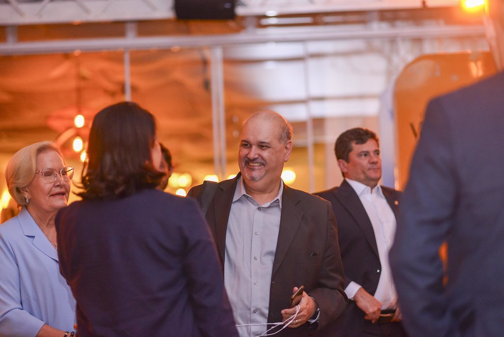 her_0248_54016768194_l