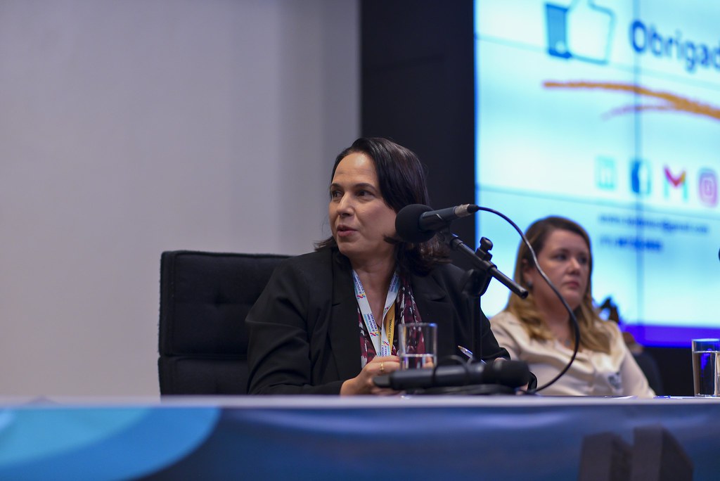 her_4339_54016962524_l