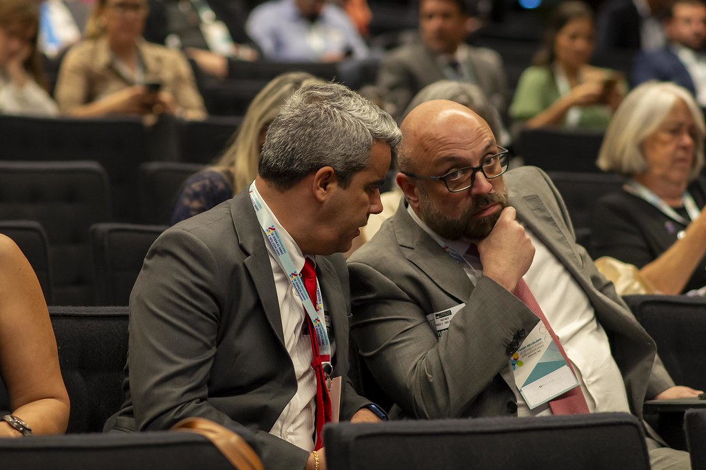 her_4422_54015725432_l