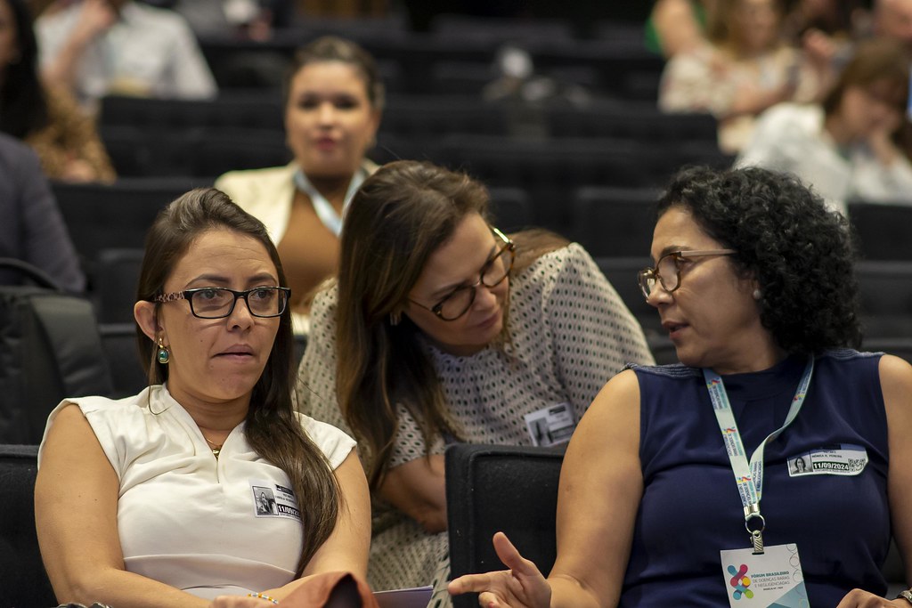 her_4426_54015725322_l