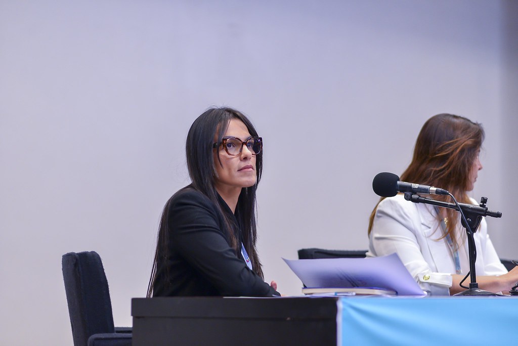 her_4568_54016623756_l